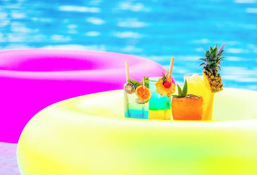 منتجع Komune And Beach Club Bali