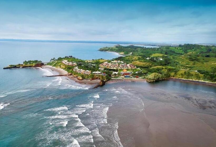 استراحتگاه Royal Decameron Mompiche   All Inclusive