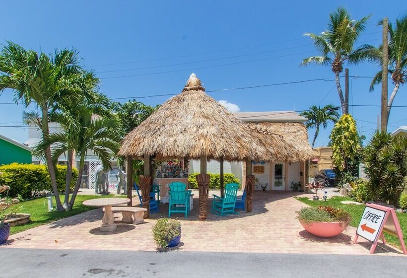 Sunset Cove Beach Resort
