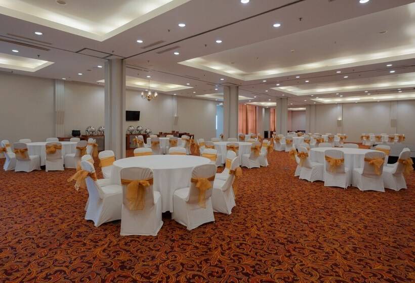 The Capital Hotel Surabaya