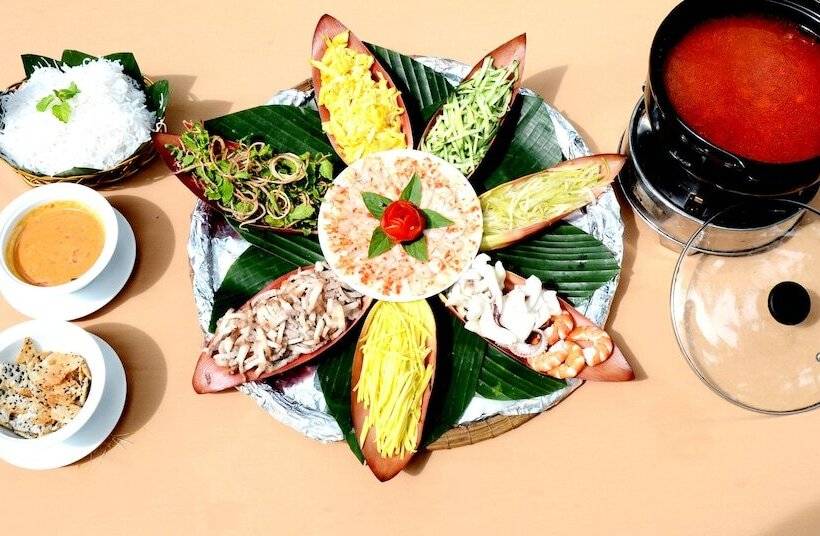 Villa Del Sol Beach Resort & Spa