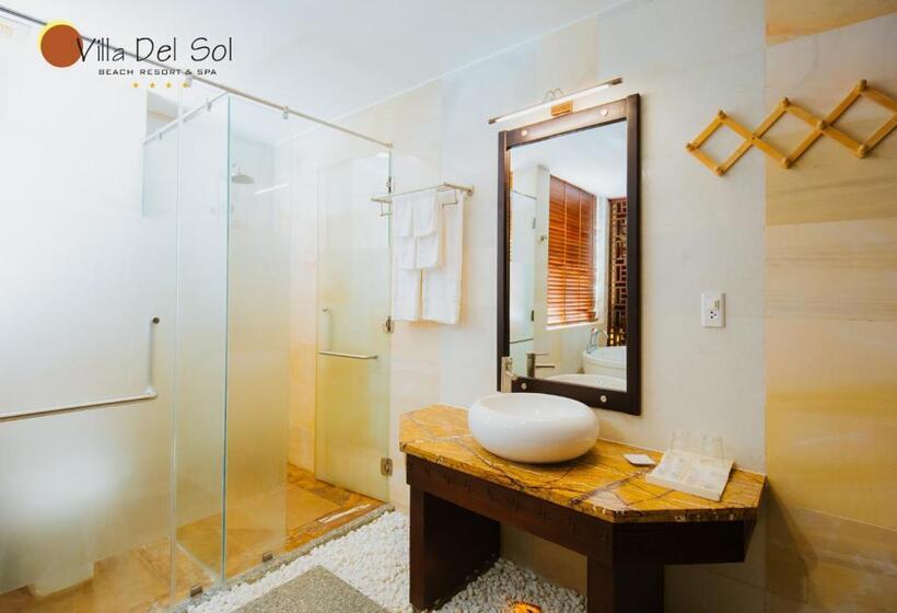 Villa Del Sol Beach Resort & Spa