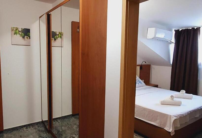 مبيت وإفطار Stay Inn Rediu