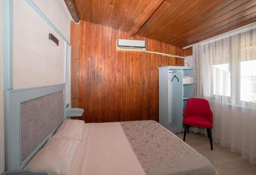 住宿加早餐  Yakamoz Hotel Gökçeada