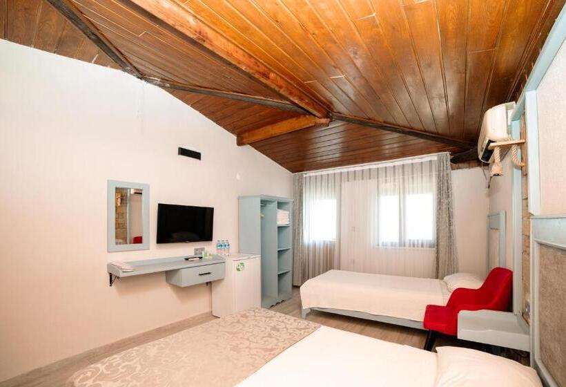 住宿加早餐  Yakamoz Hotel Gökçeada