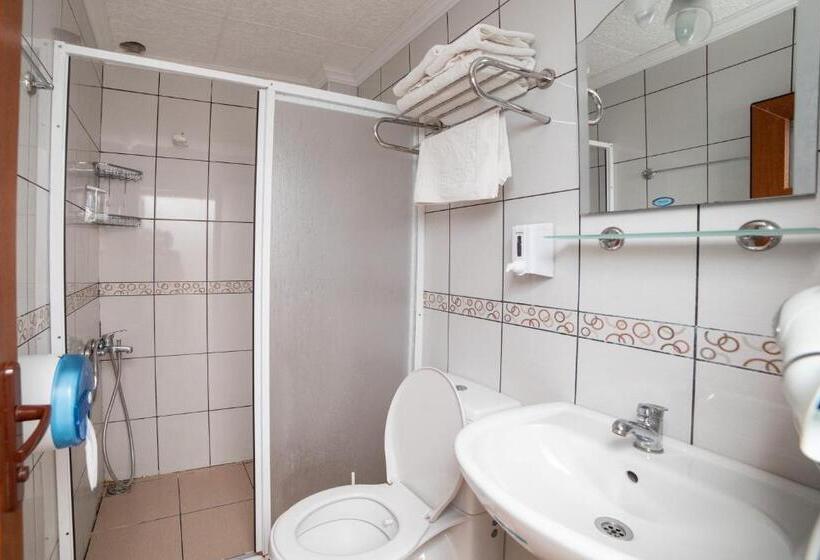 住宿加早餐  Yakamoz Hotel Gökçeada