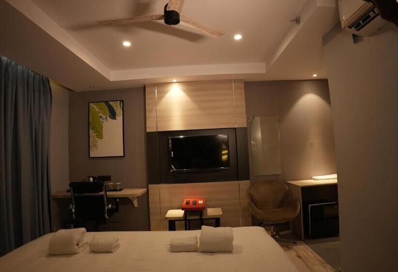 Отель Ocean Vista Bay