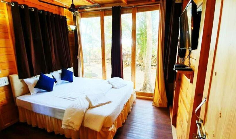 בית מלון כפרי Samant Beach Resort