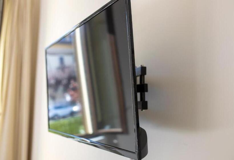 تختخواب و صبحانه Il Palazzo Luxury Home & Event