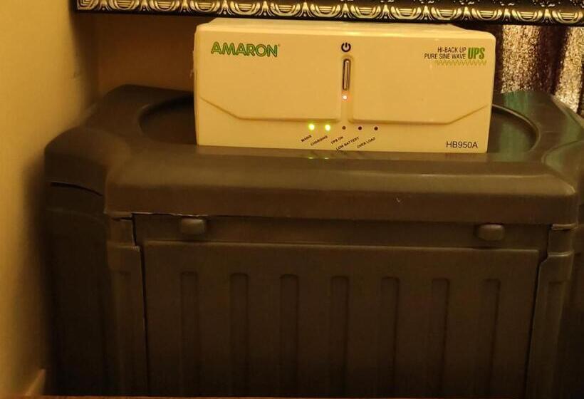 민박 Little Woods Family Stay On Manali Expressway