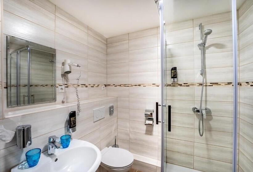 فندق Aspire Castillo Reutlingen, Trademark Collection By Wyndham