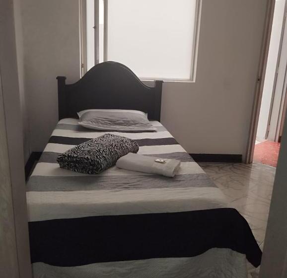 Отель Confort Boutique