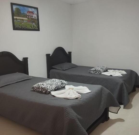 Отель Confort Boutique