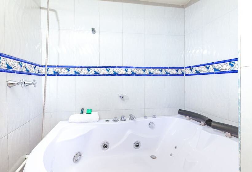 فندق Ayenda Onix Suite