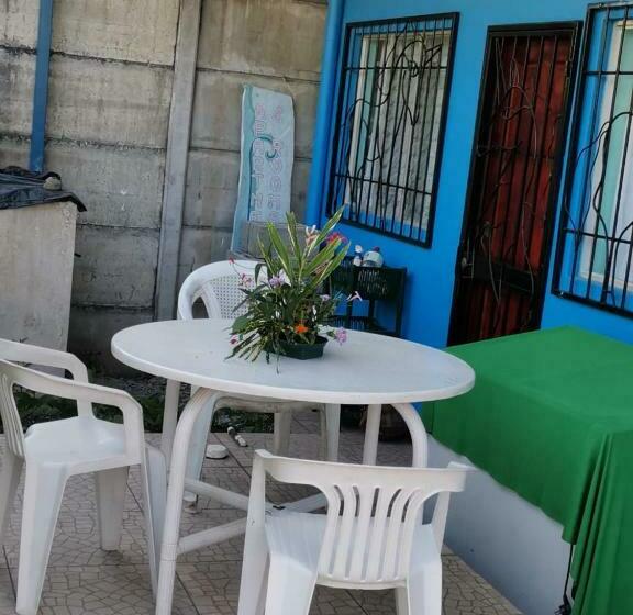 בית מלון כפרי Cabinas Mitchaelle S