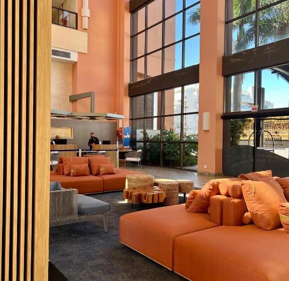 בית מלון כפרי Jurerê Beach Village   Suíte