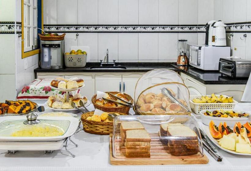 ホテル Pousada Da Tina