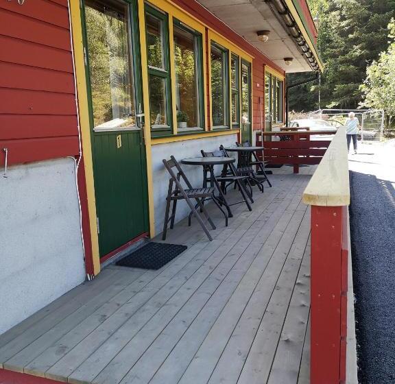 Kvamsdal Pensjonat 3