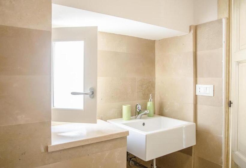 פנסיון Affittacamere Corte Marchese