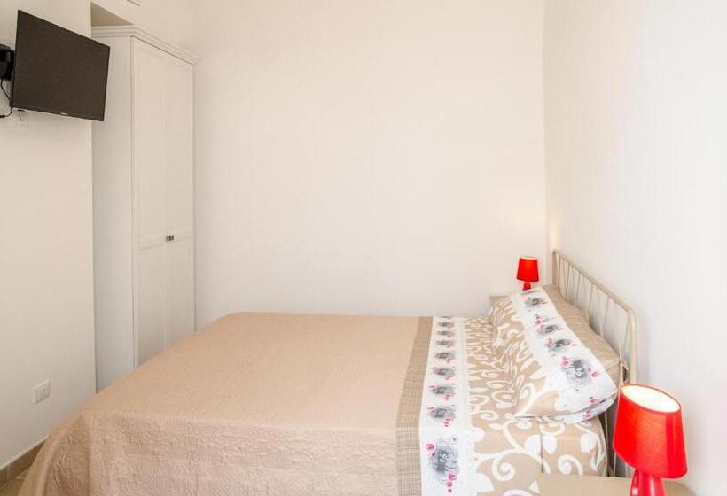 פנסיון Affittacamere Corte Marchese