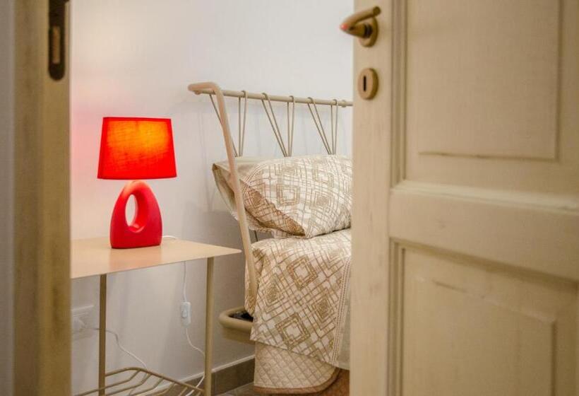 פנסיון Affittacamere Corte Marchese