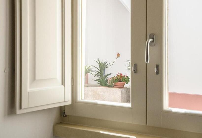 פנסיון Affittacamere Corte Marchese