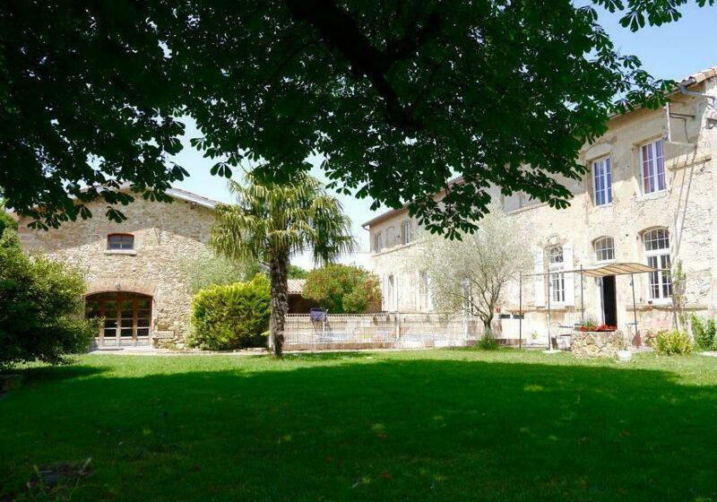 بنسيون Ferme St Pierre 2 Suites Avec Piscine, Clim, Repas, Cheminée Ou Baignoire Spa