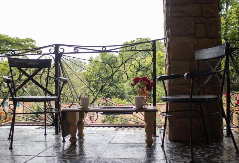 بنسيون La Casa Nostra Villa Rose Garden Bella