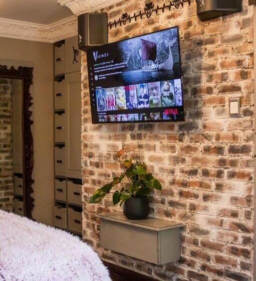 بنسيون La Casa Nostra Villa Rose Garden Bella