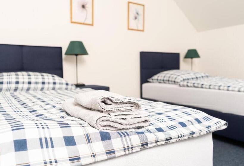 ペンション Penzion Grado Davle