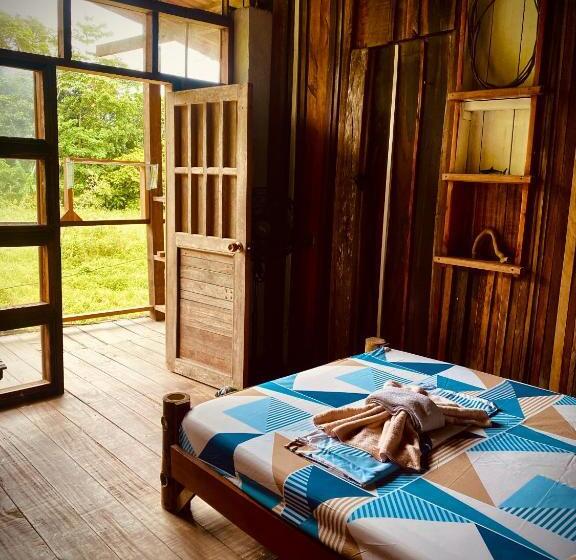 پانسیون Utria Hostel