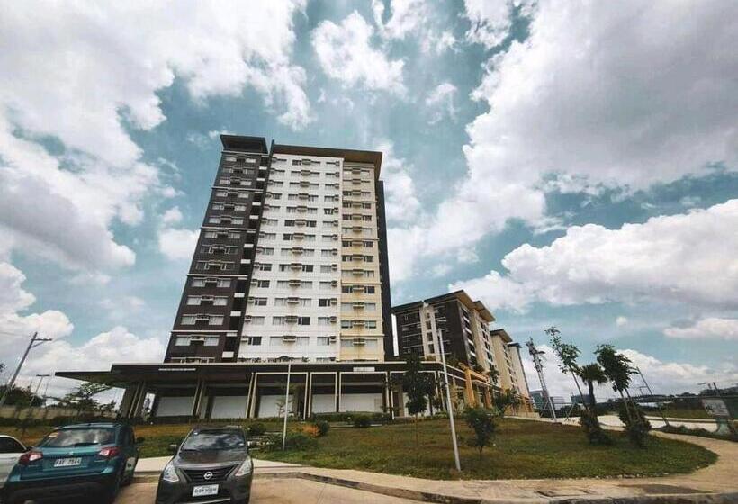 Avida Atria T2 F ,5mins To Festive Walk And 4 Mins To Iloilo Convention Center