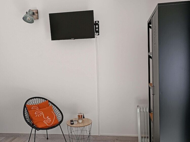 ベッドアンドブレックファースト Maison D Hôtes & Spa La Chêneraie Provence Ventoux