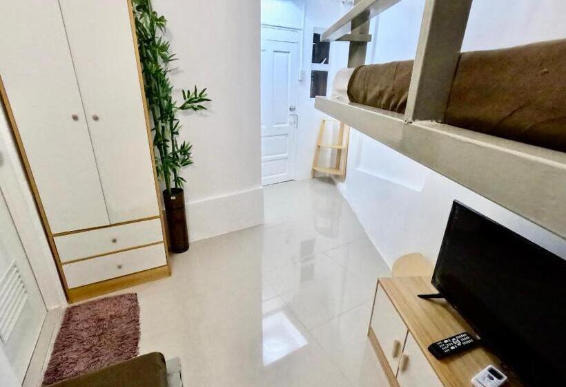 تختخواب و صبحانه Prim Travellers Inn