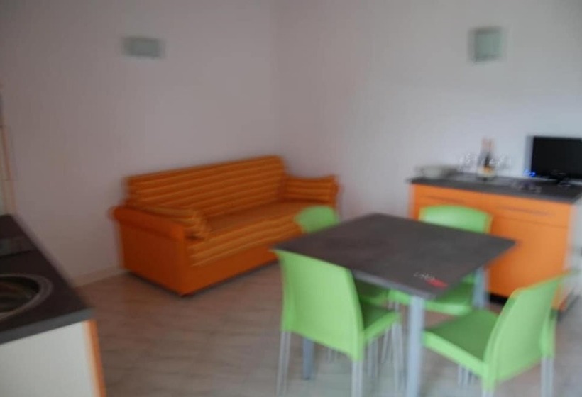 צימר Room In Apartment Agriturismo Rocca Dei Marchesi