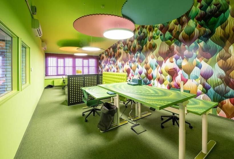 호텔 Brucklyn Suites