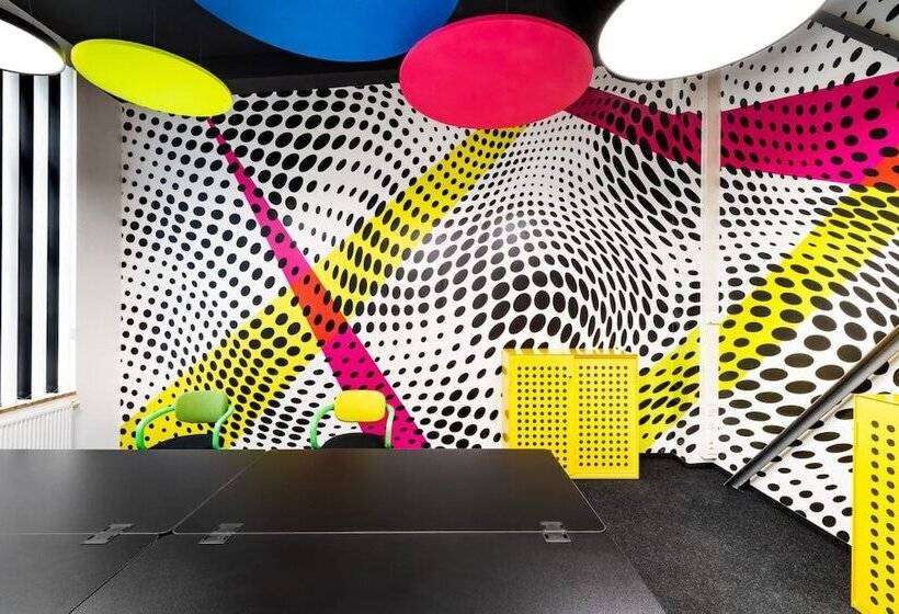 호텔 Brucklyn Suites