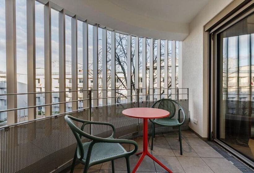 호텔 Brucklyn Suites