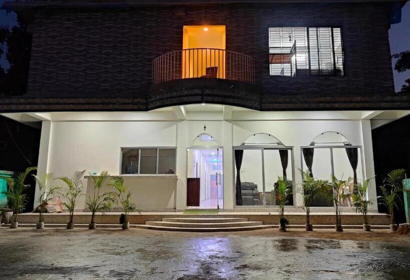 Отель Krazyrooms, Kaziranga