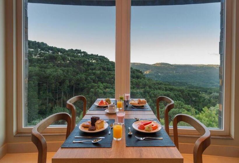 Отель Golden Gramado Resort Laghetto