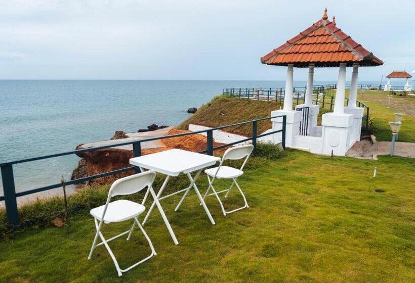 هتل The Marine Pride Beach Resort & Spa