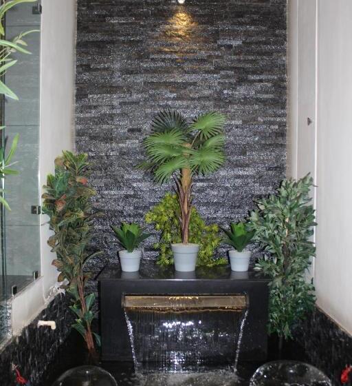 בית מלון כפרי Shri Anand Dham, Nathdwara   125 Meters Away From The Temple