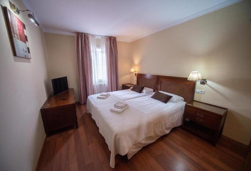 פנסיון Cabalo Furado Tui