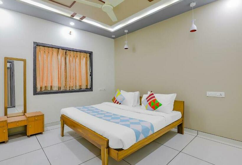 膳宿费 Oyo Home 83838 Reva Vihar Homestay