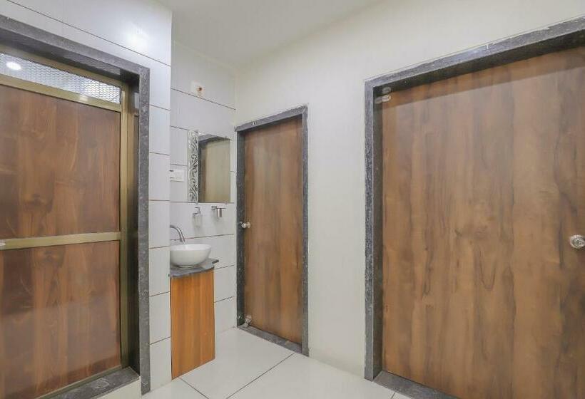 פנסיון Oyo Home 83838 Reva Vihar Homestay