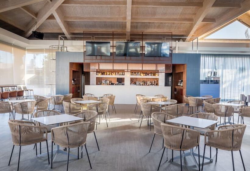 Отель Barcelo Fuerteventura Royal Level  Adults Only