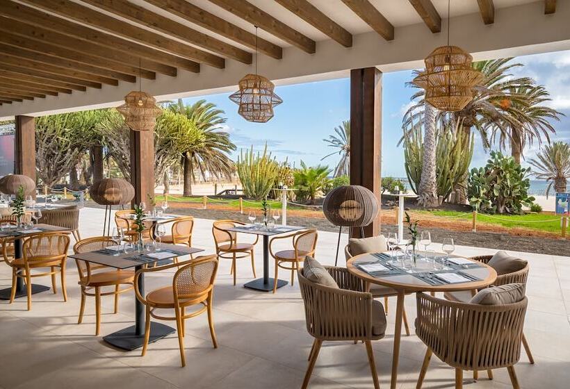 Отель Barcelo Fuerteventura Royal Level  Adults Only