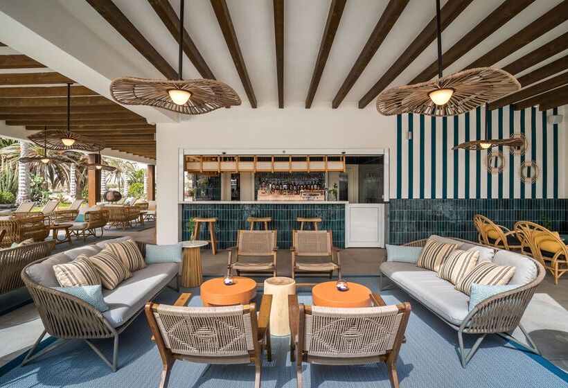 Отель Barcelo Fuerteventura Royal Level  Adults Only