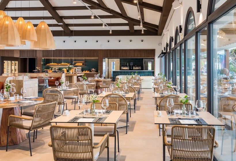 Отель Barcelo Fuerteventura Royal Level  Adults Only