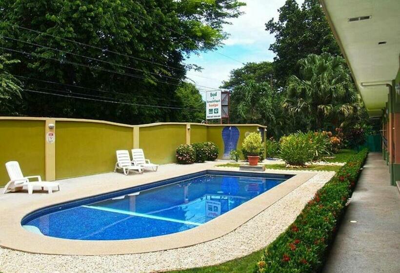 ホテル Dantita  Pitaya Lodge Sleeps 4